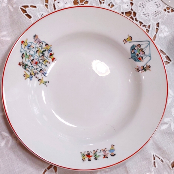 Vintage Kokura Child's Three-Piece Place Set - Picture 6 of 7